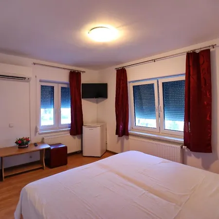 Guest house Vila La Gigi